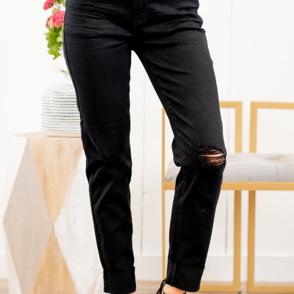 Mid Rise Tapered Cuff Slim Fit Distressed Black Judy Blue Jeans